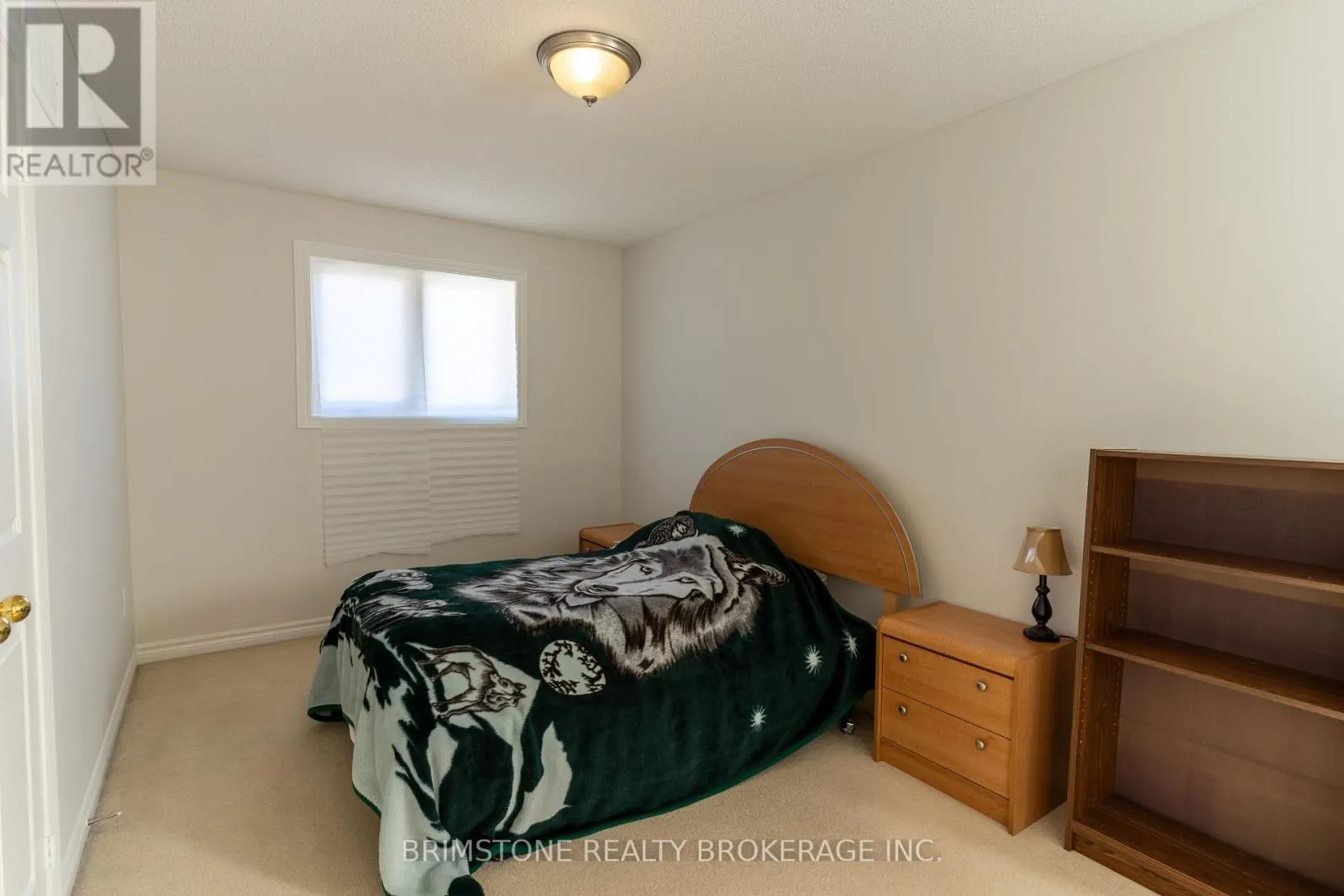 6 SILVERCREEK CRESCENT