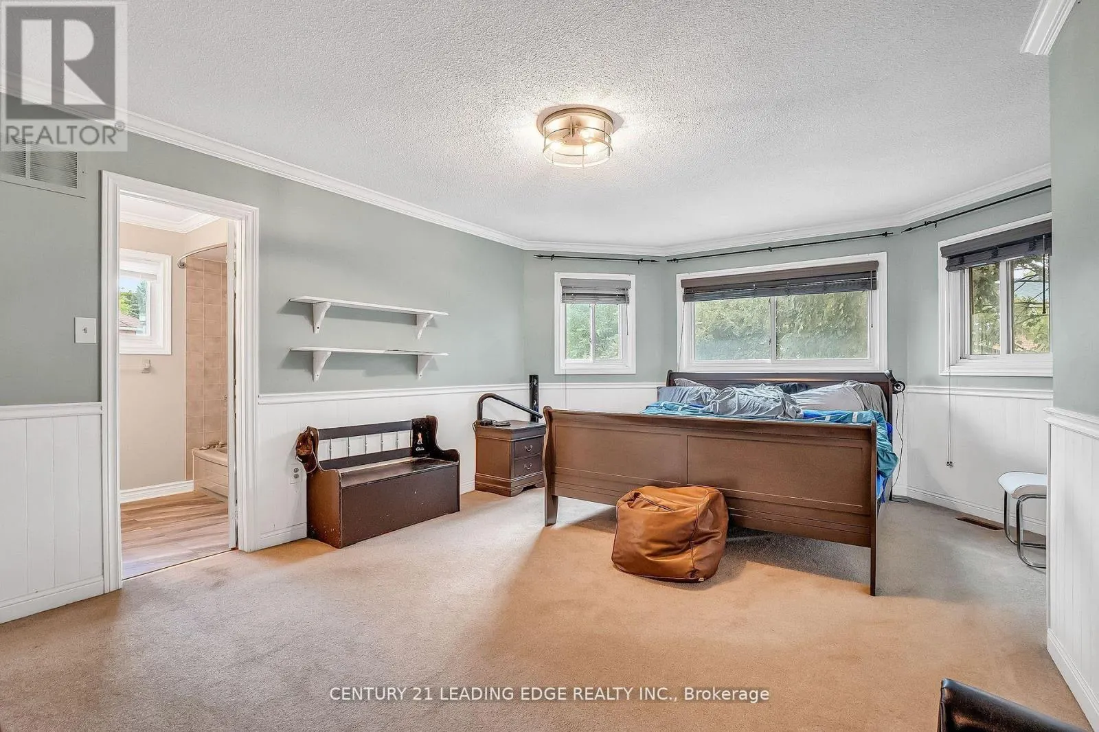 21 BRUSHWOOD CRESCENT