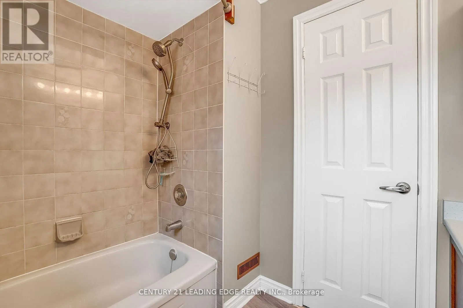 21 BRUSHWOOD CRESCENT