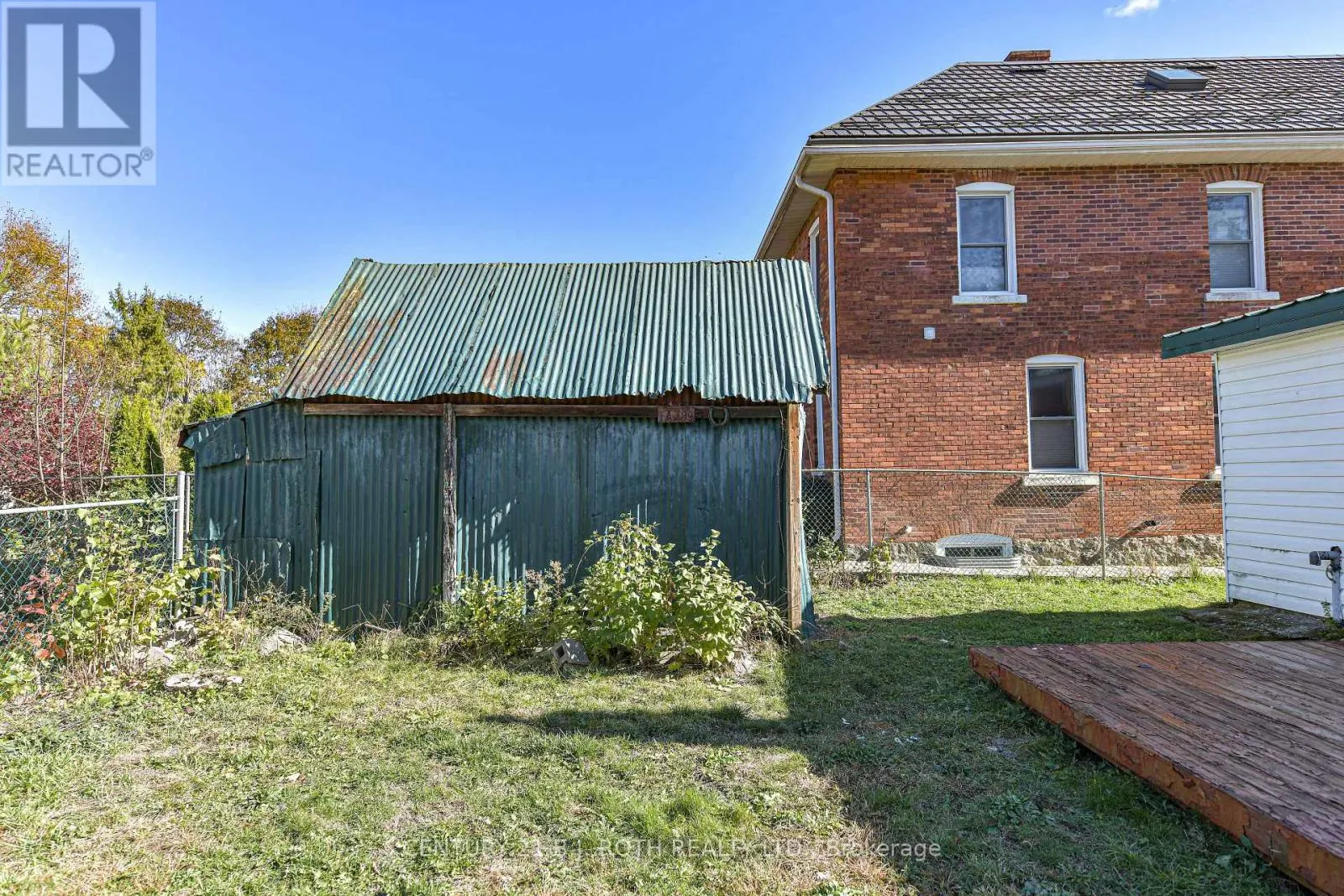 136 COLDWATER ROAD W