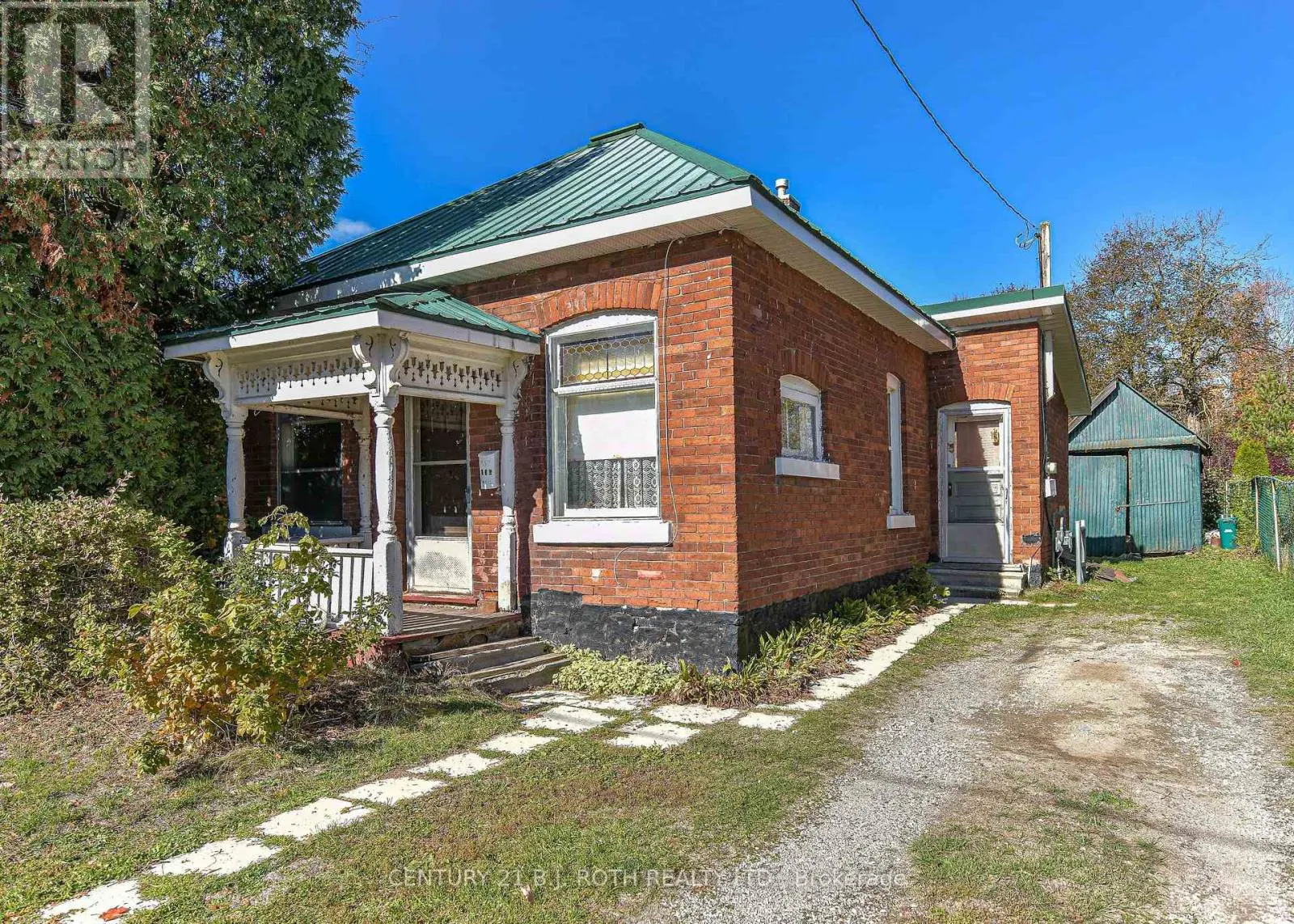 136 COLDWATER ROAD W