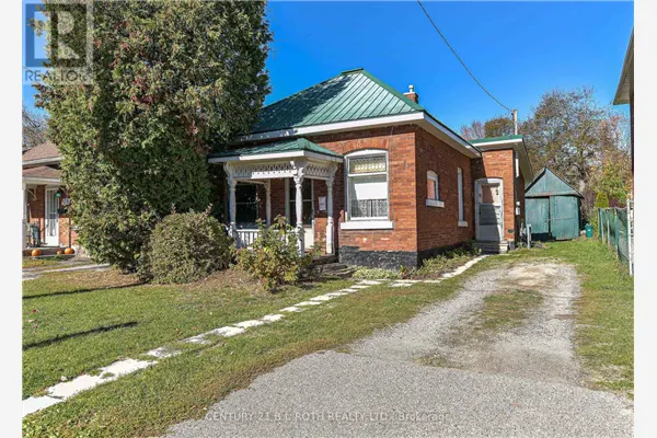 136 COLDWATER ROAD W