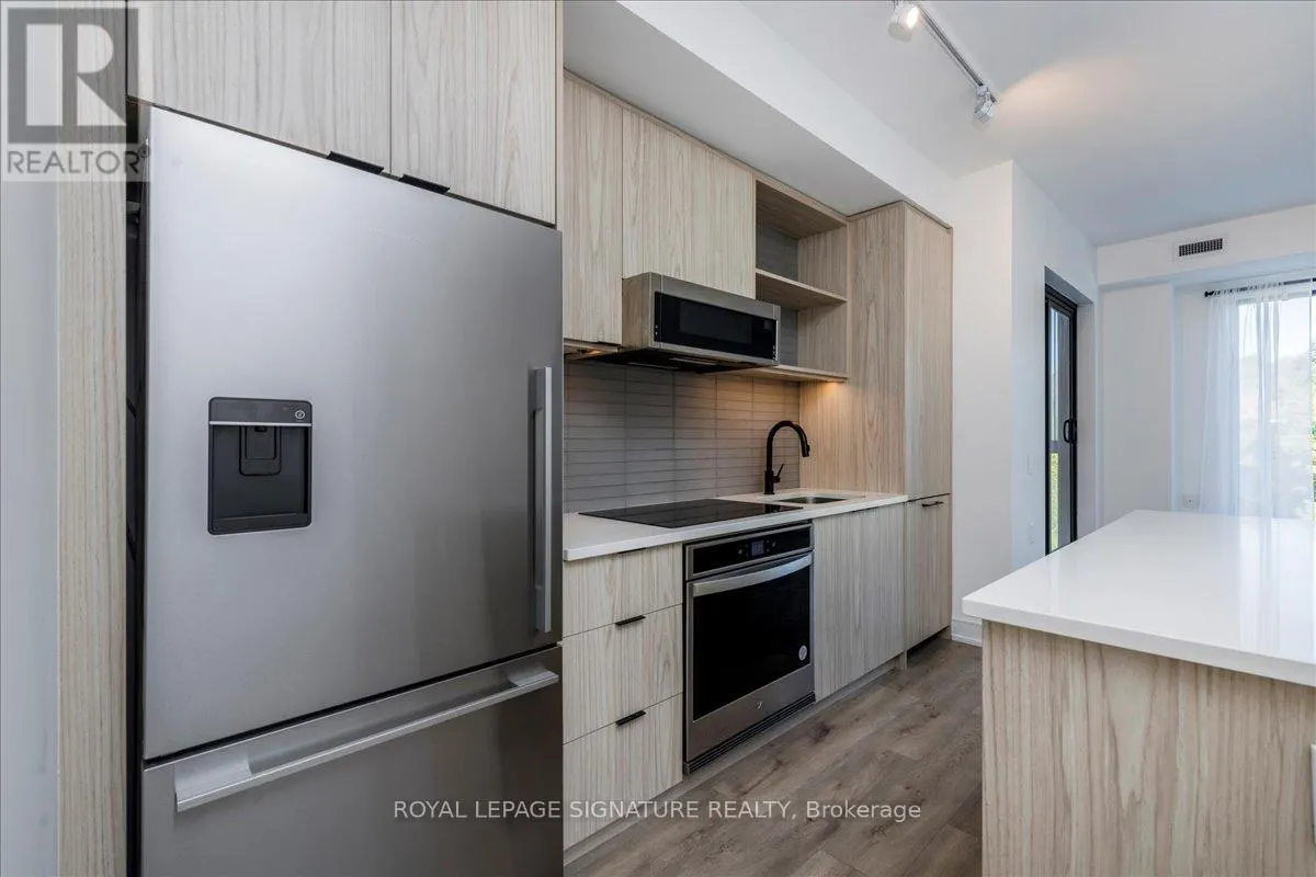 517 - 185 DUNLOP STREET E