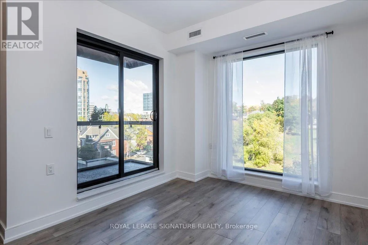 517 - 185 DUNLOP STREET E