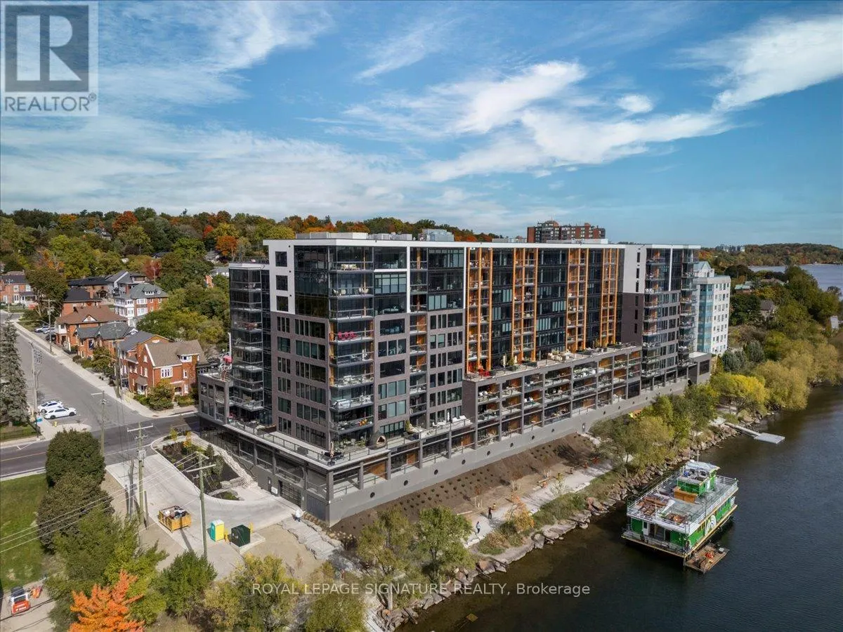 517 - 185 DUNLOP STREET E