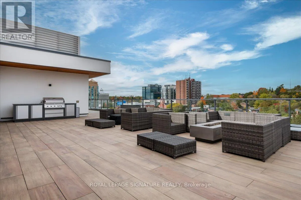 517 - 185 DUNLOP STREET E