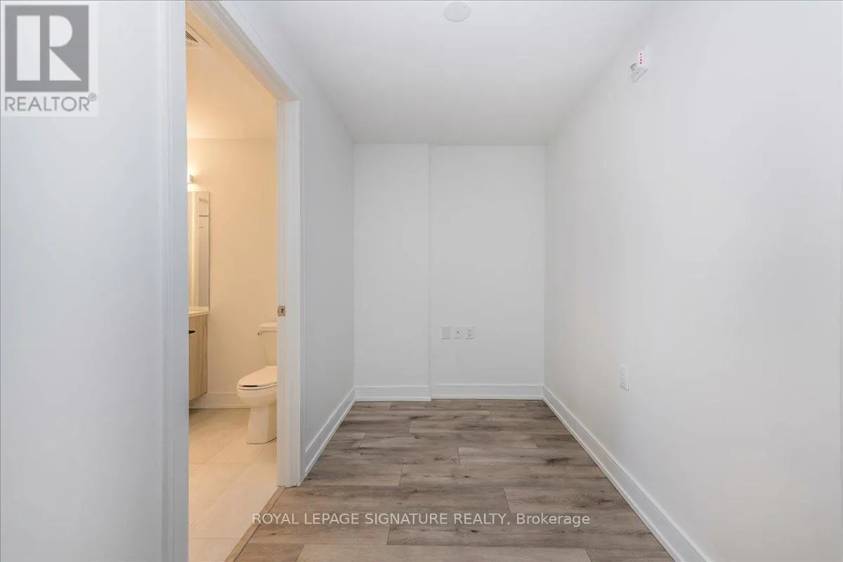 517 - 185 DUNLOP STREET E