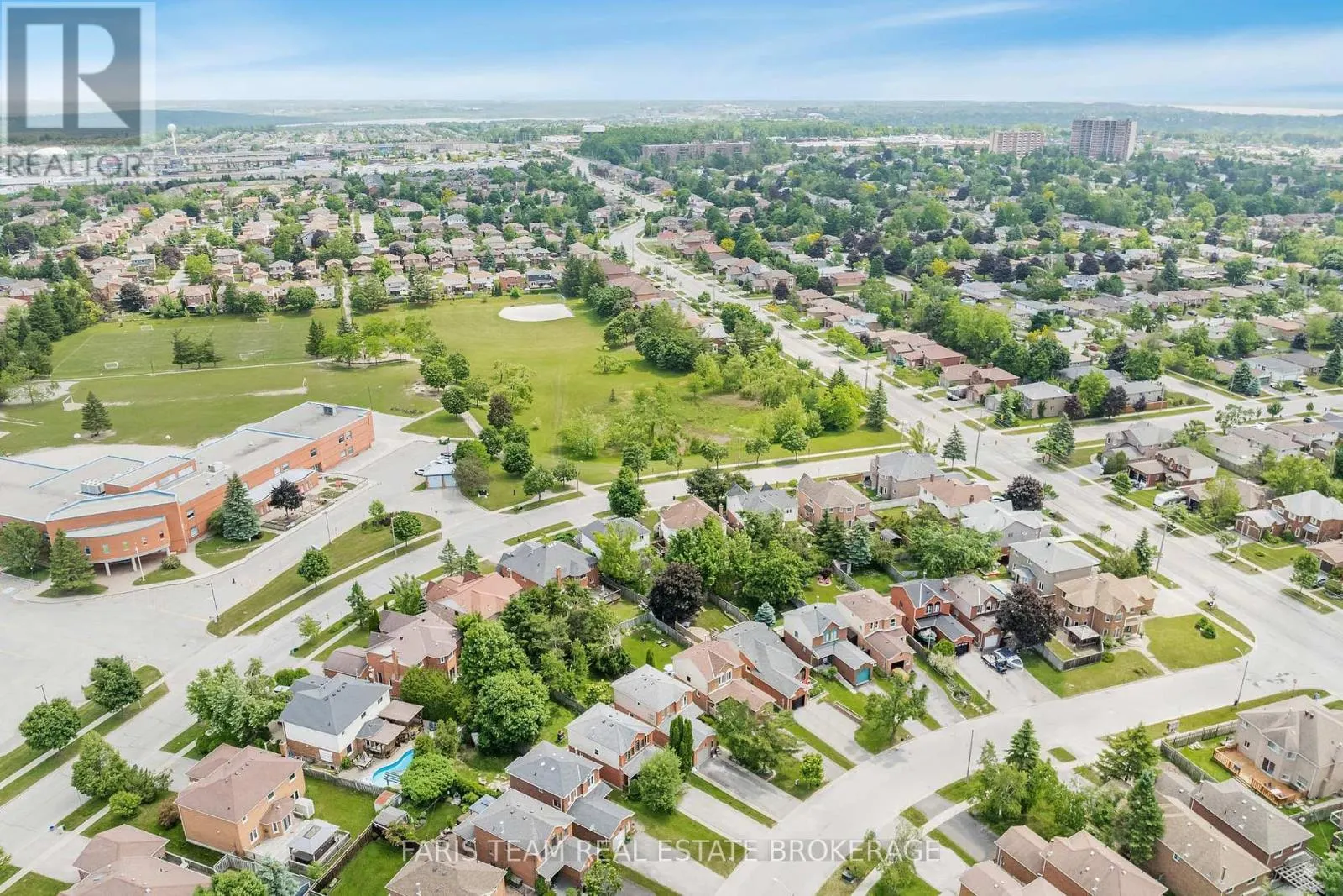 142 LIVINGSTONE STREET W