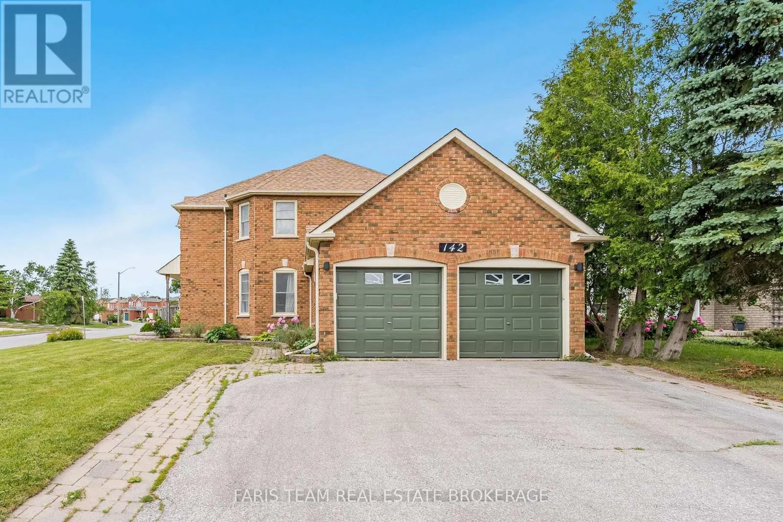 142 LIVINGSTONE STREET W