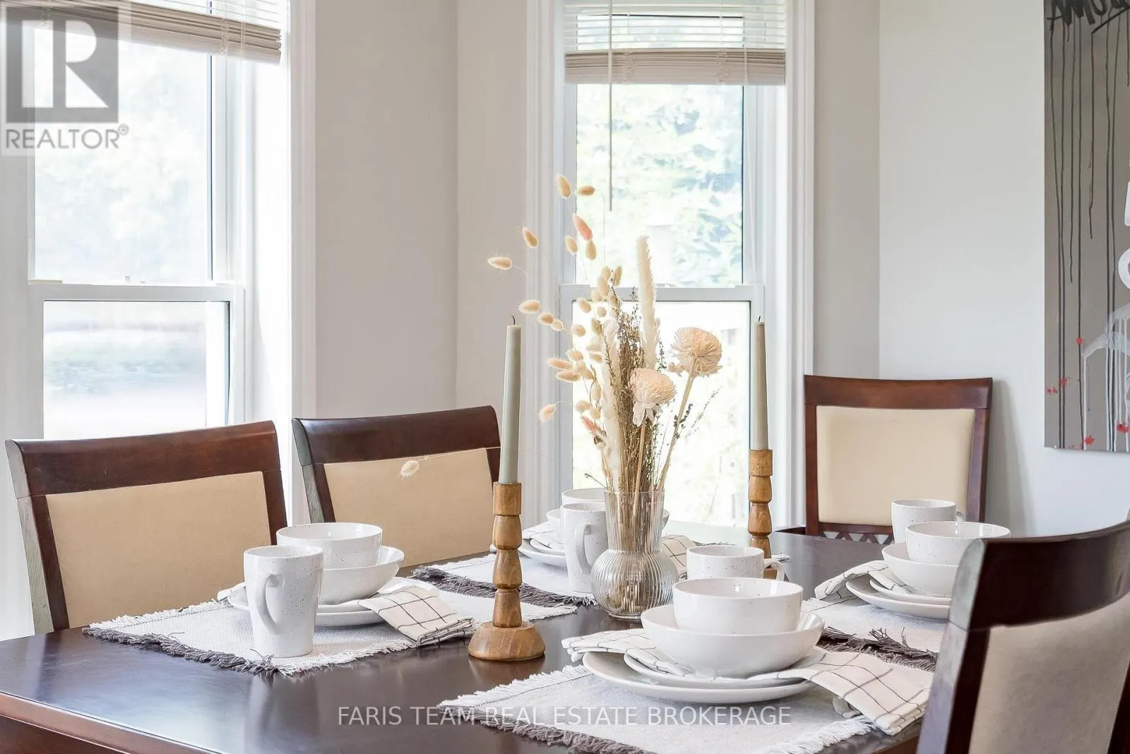 142 LIVINGSTONE STREET W