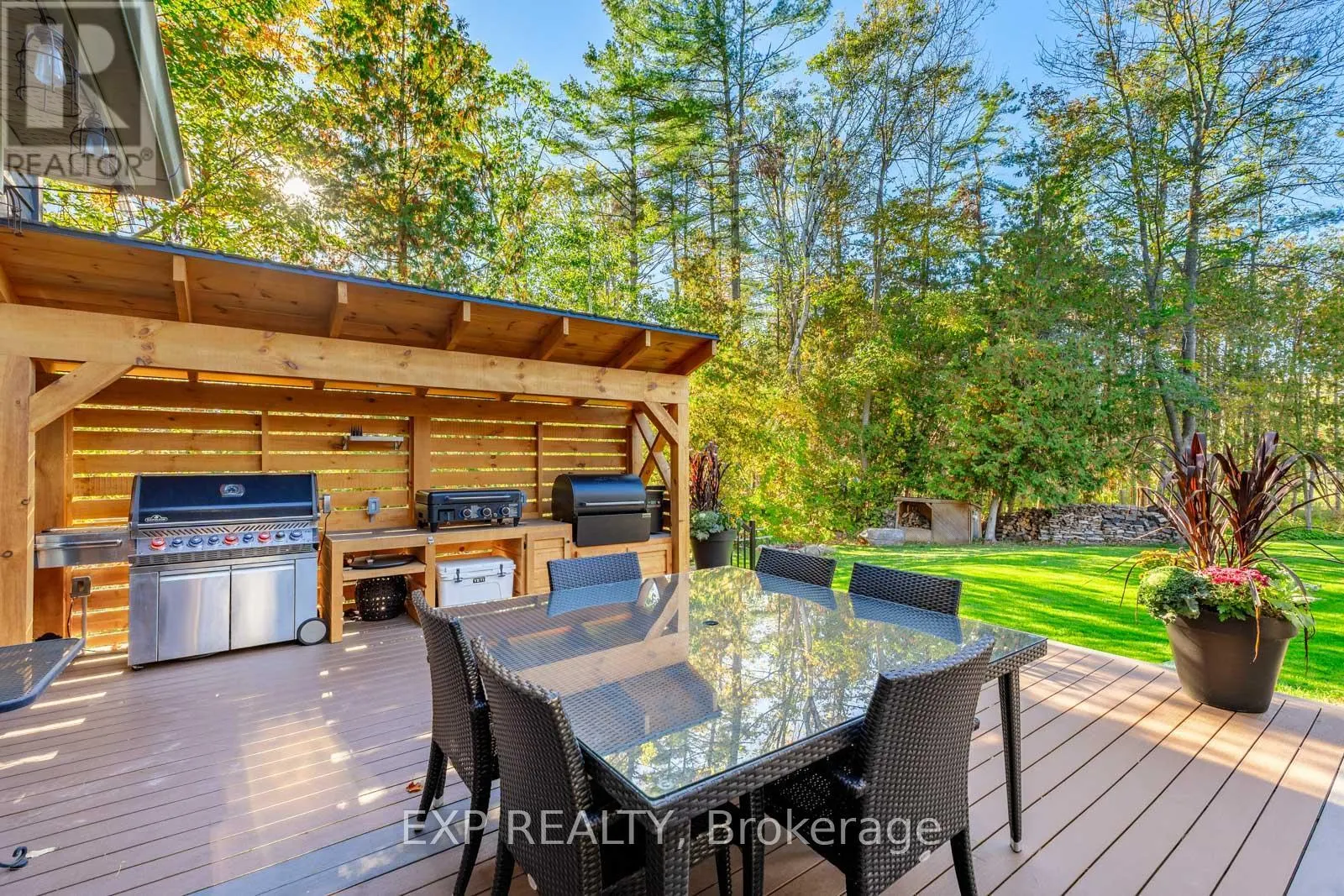 4146 FOREST WOOD DRIVE