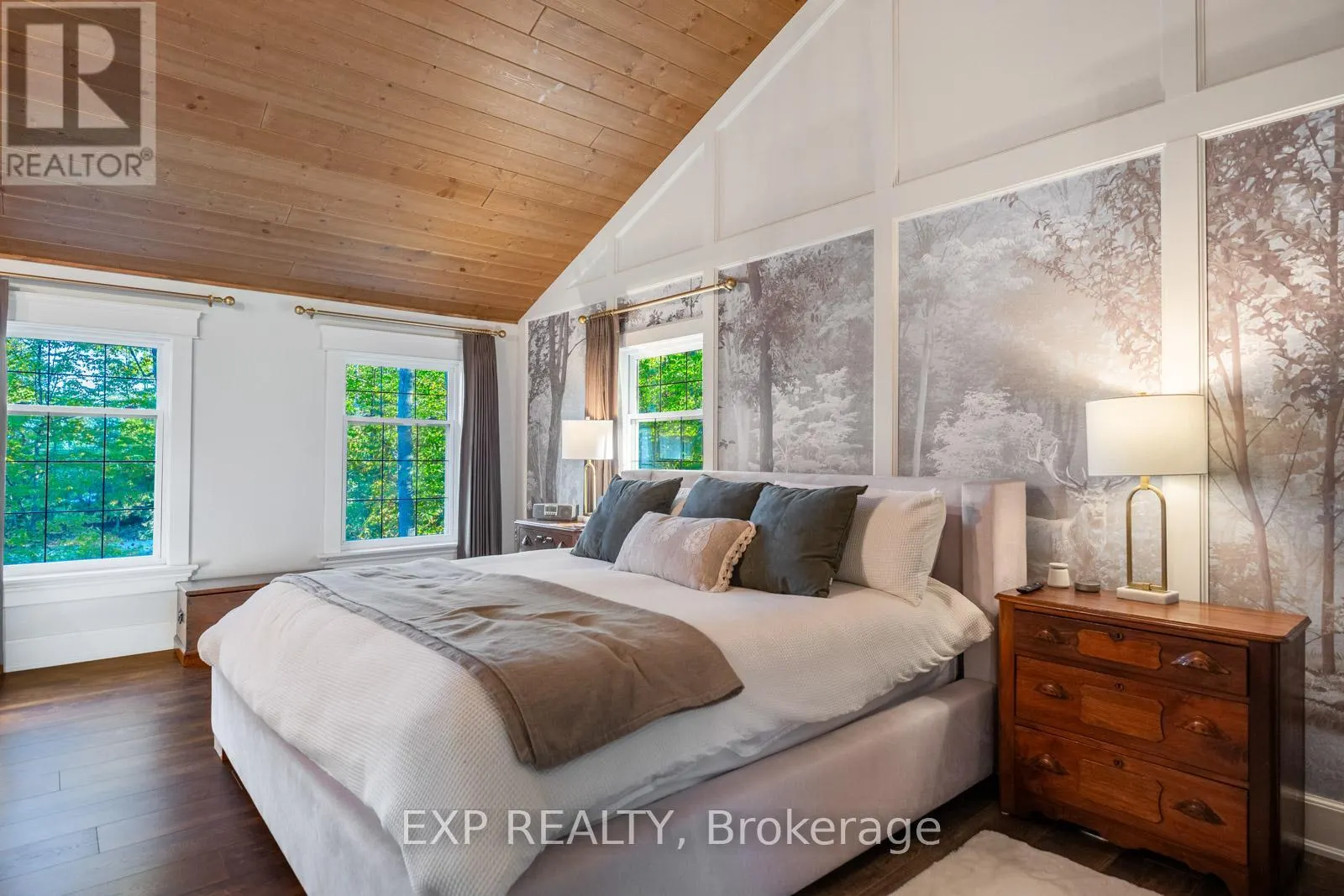 4146 FOREST WOOD DRIVE