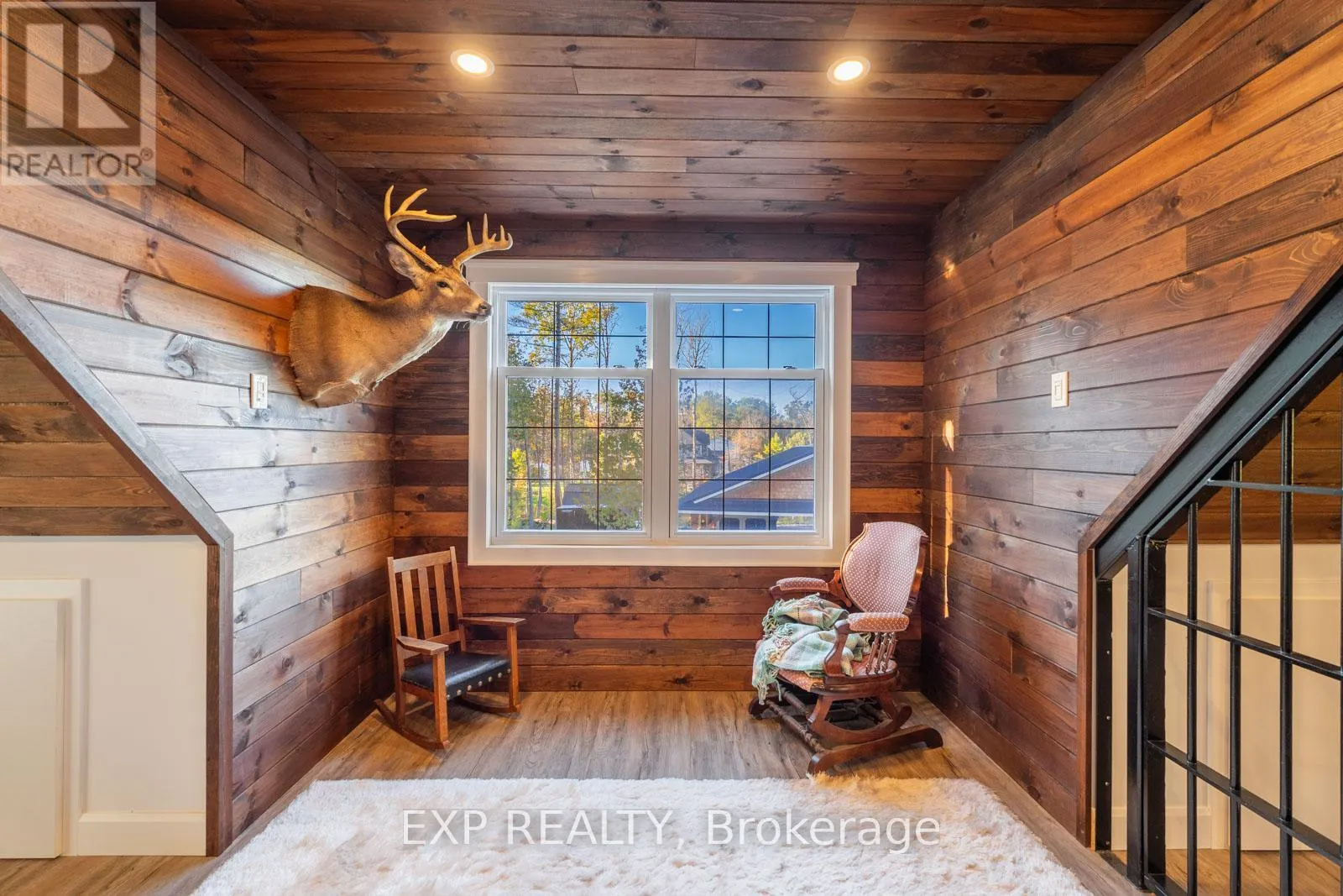 4146 FOREST WOOD DRIVE