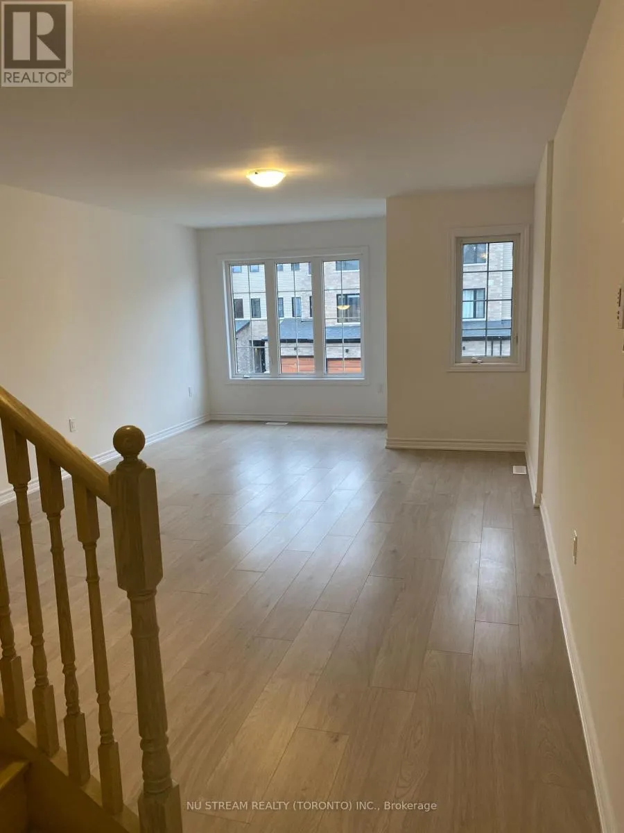 19 PUMPKIN CORNER CRESCENT