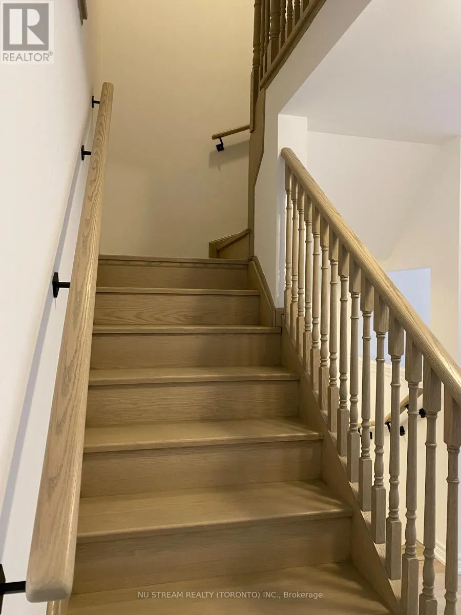 19 PUMPKIN CORNER CRESCENT