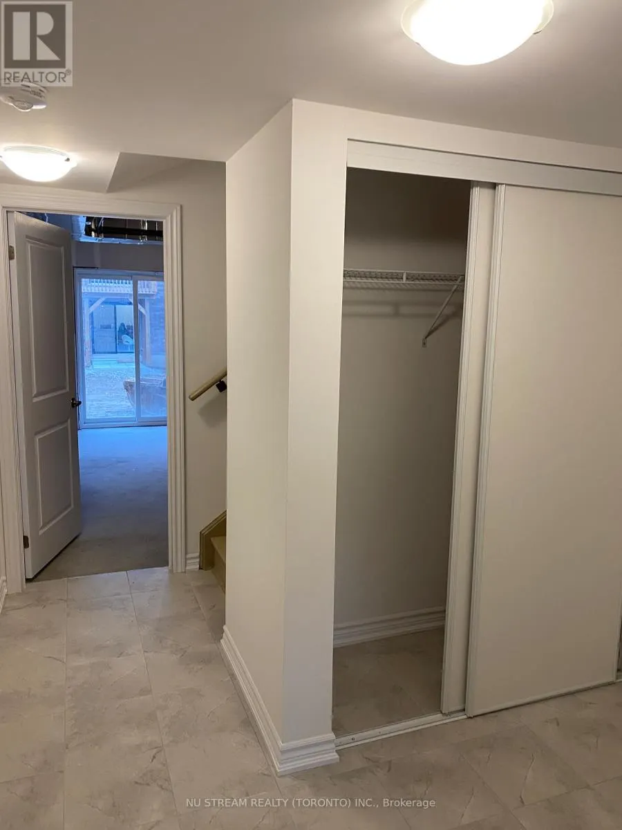 19 PUMPKIN CORNER CRESCENT