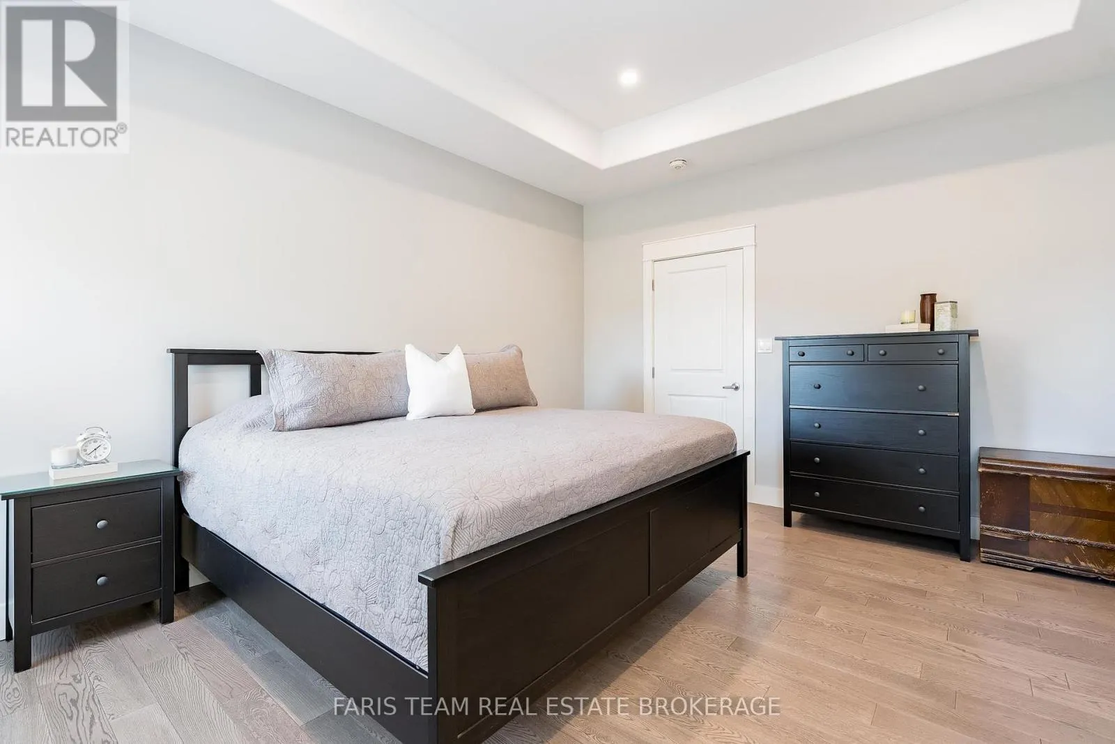 7589 CRONK SIDE ROAD