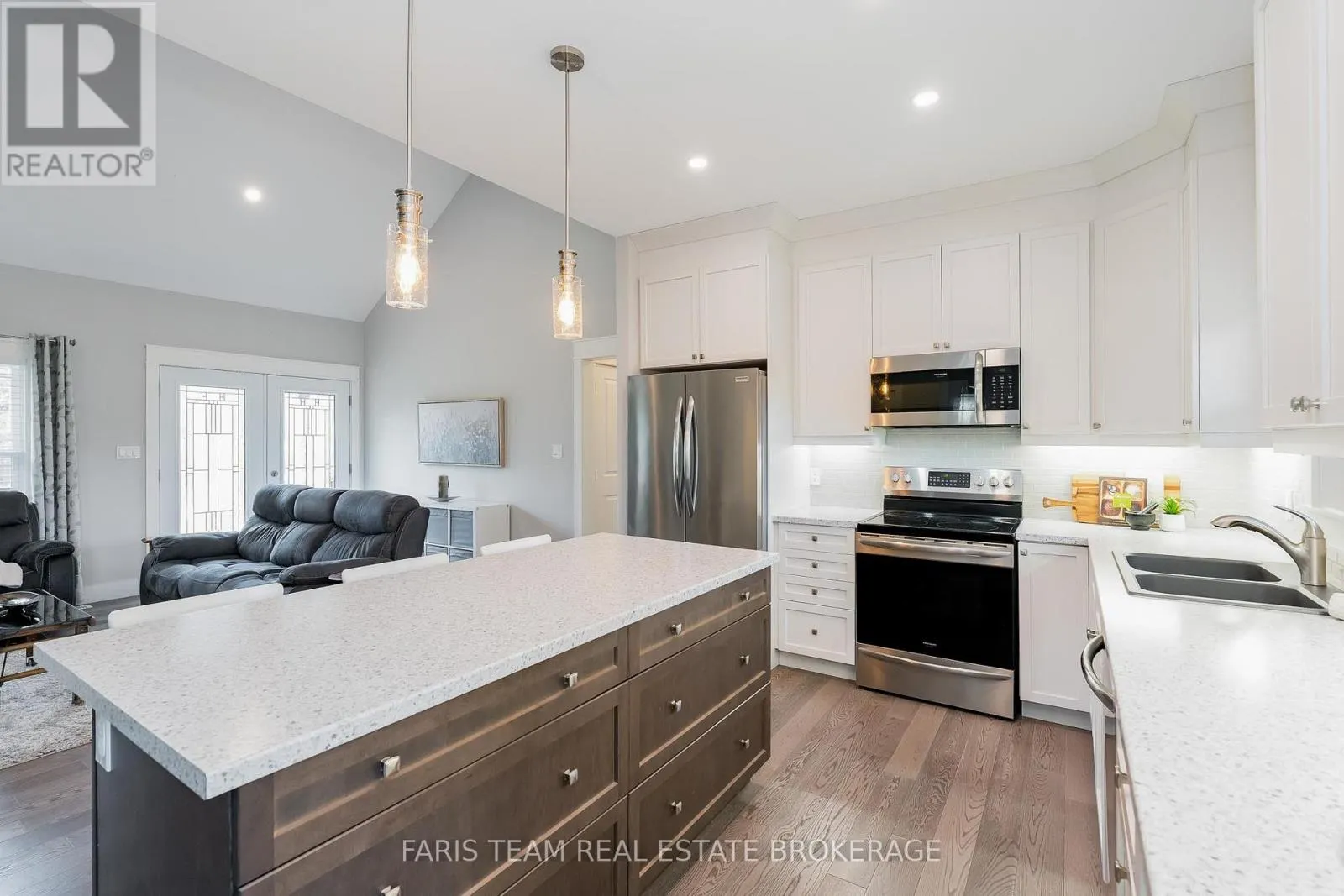 7589 CRONK SIDE ROAD