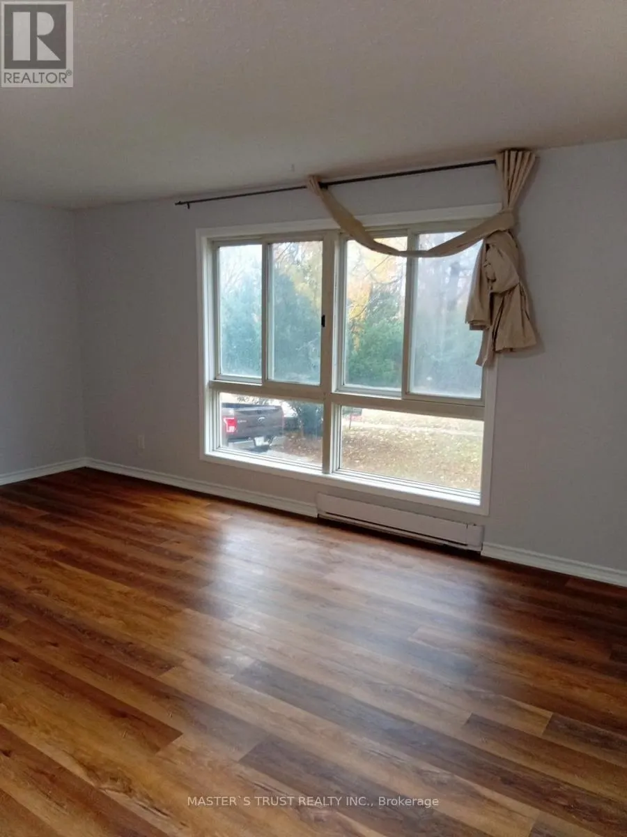 1 - 190 BORLAND STREET E