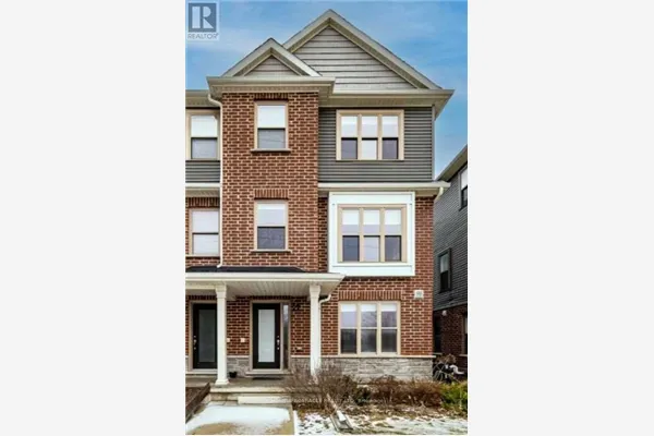 27 - 1 LEGGOTT AVENUE