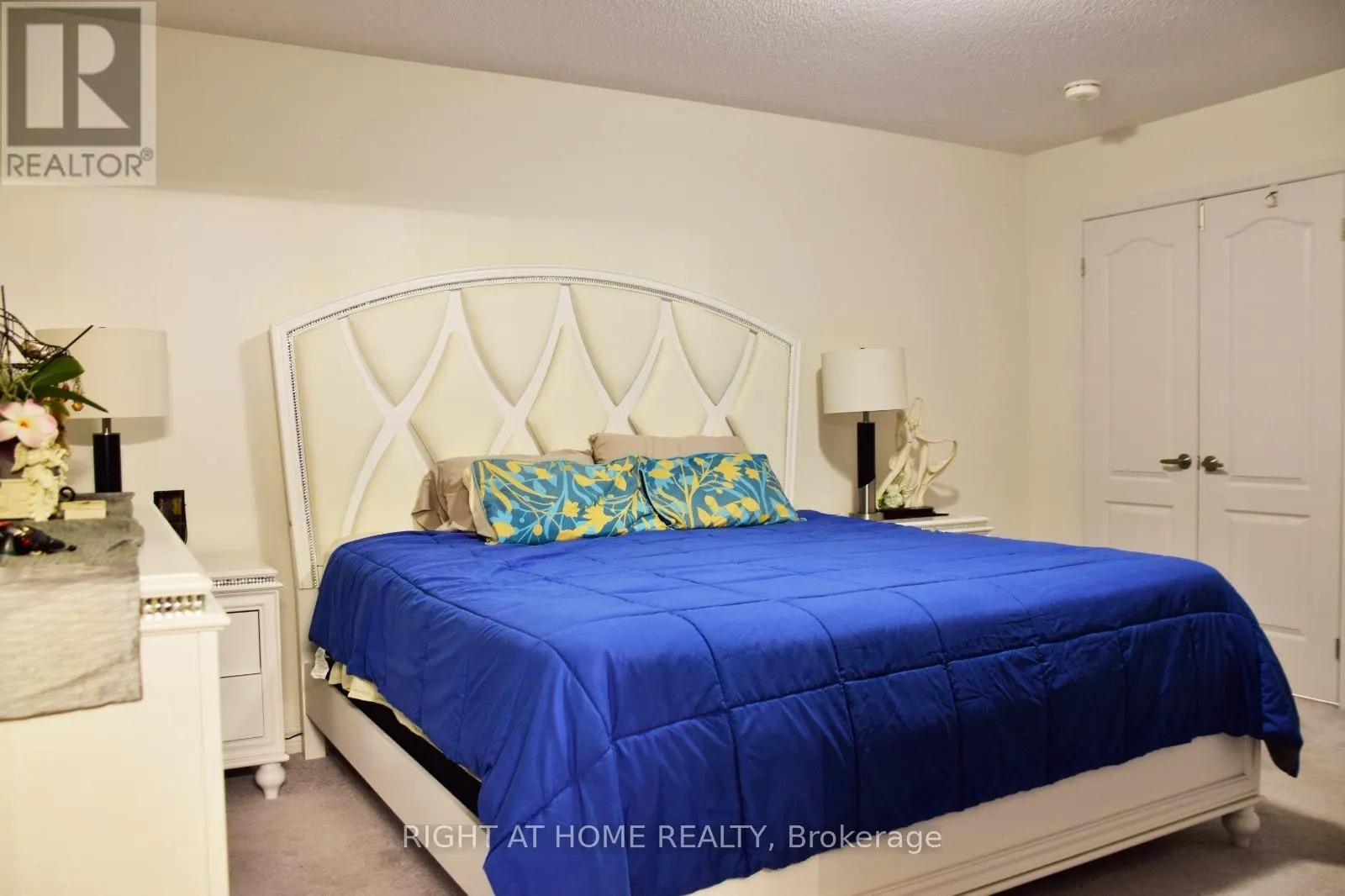 30 SANDHILL CRANE DRIVE