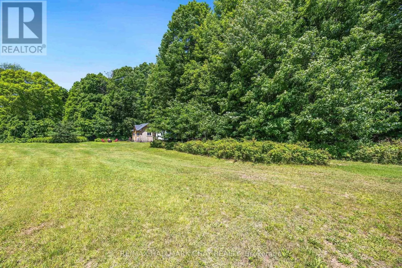 1256 RAINBOW VALLEY ROAD W