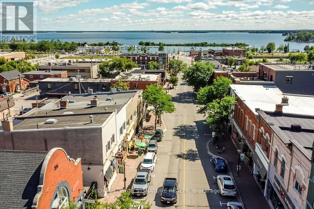 100 - 19 FRONT STREET N