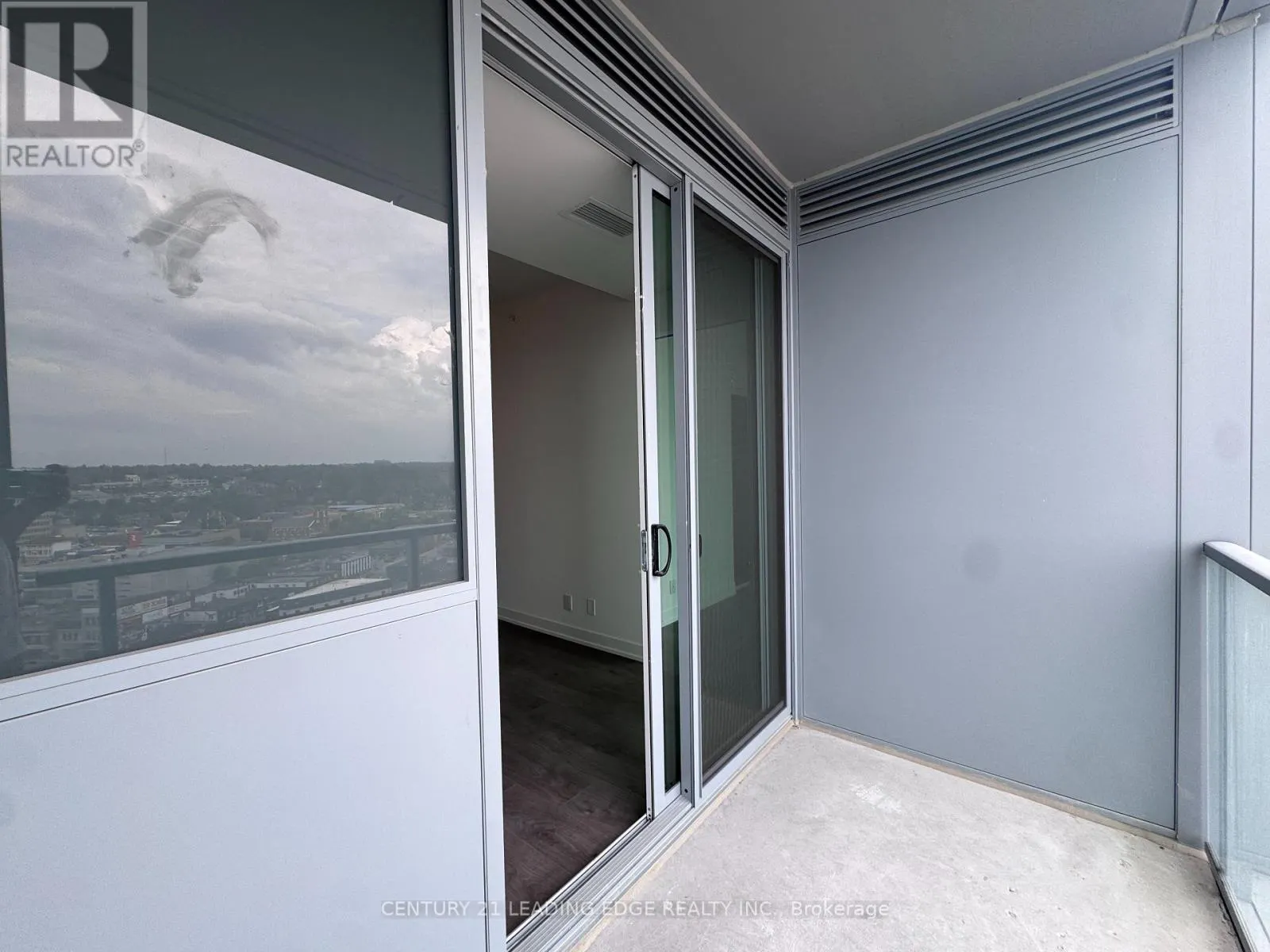 1606 - 39 MARY STREET