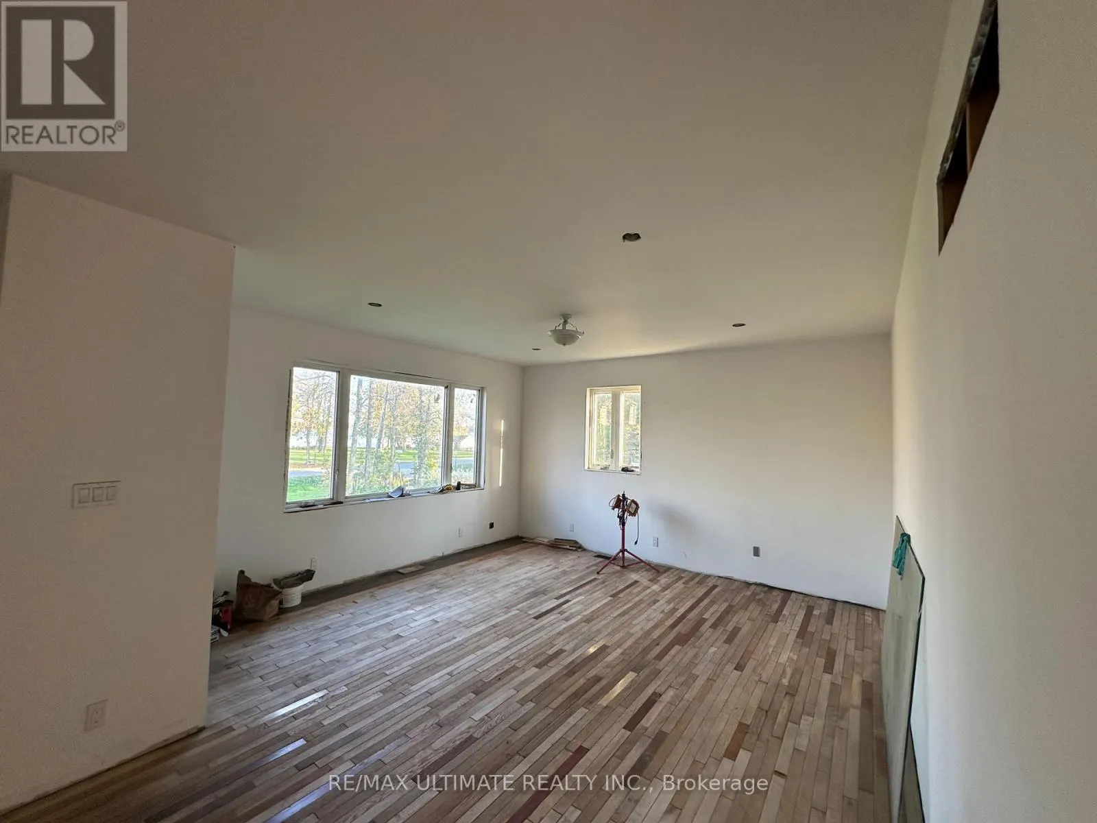 4122 DALRYMPLE DRIVE