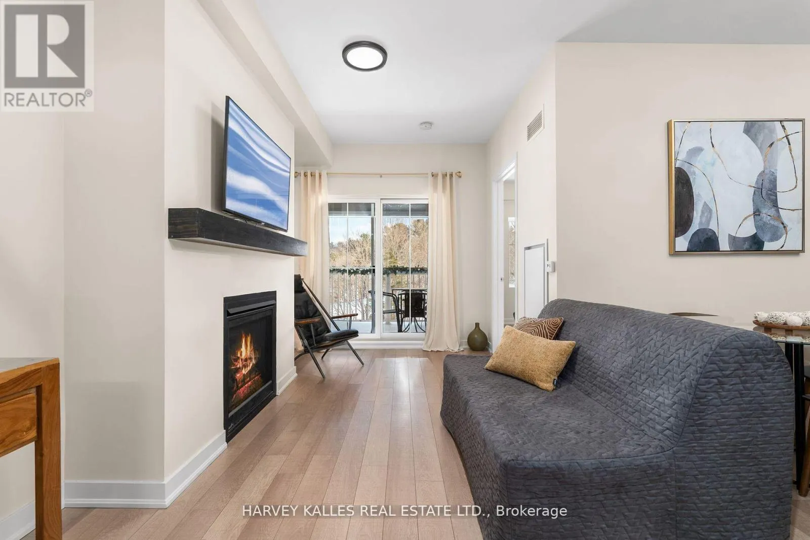 416 - 40 HORSESHOE BOULEVARD