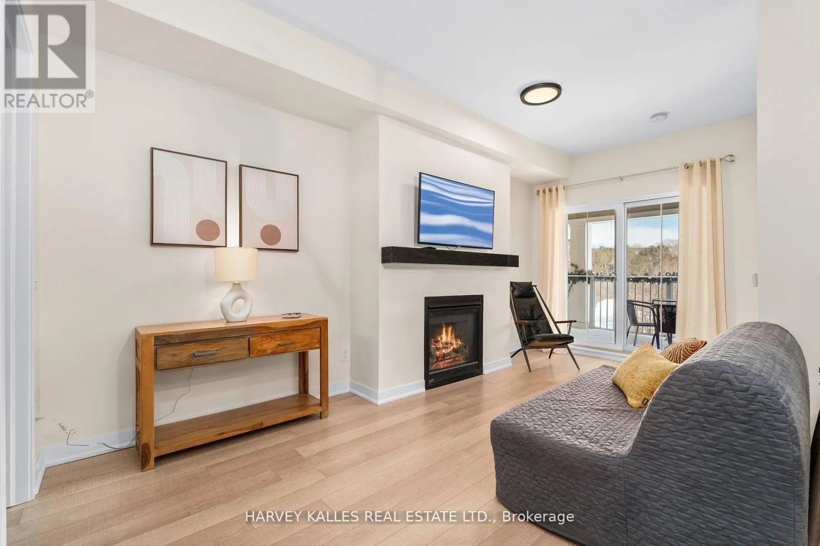 416 - 40 HORSESHOE BOULEVARD