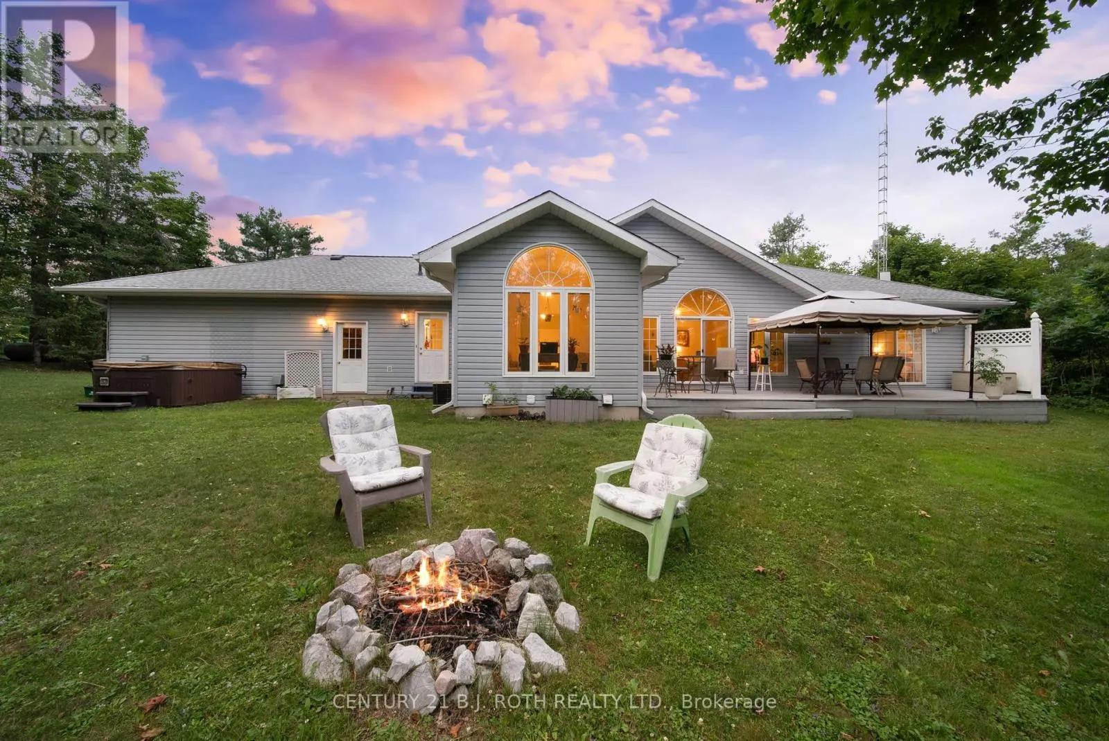 4 BEECHWOOD CRESCENT