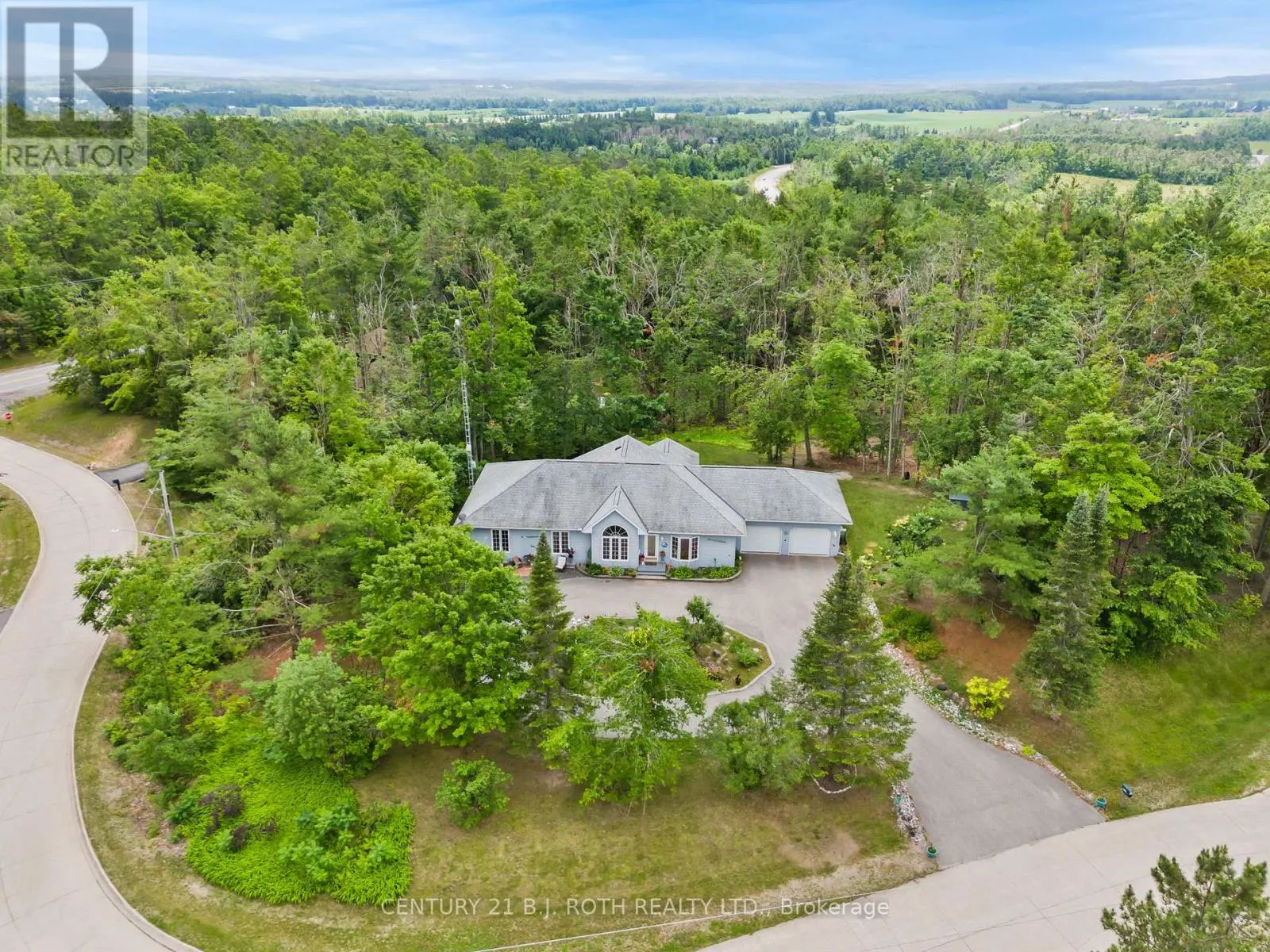 4 BEECHWOOD CRESCENT