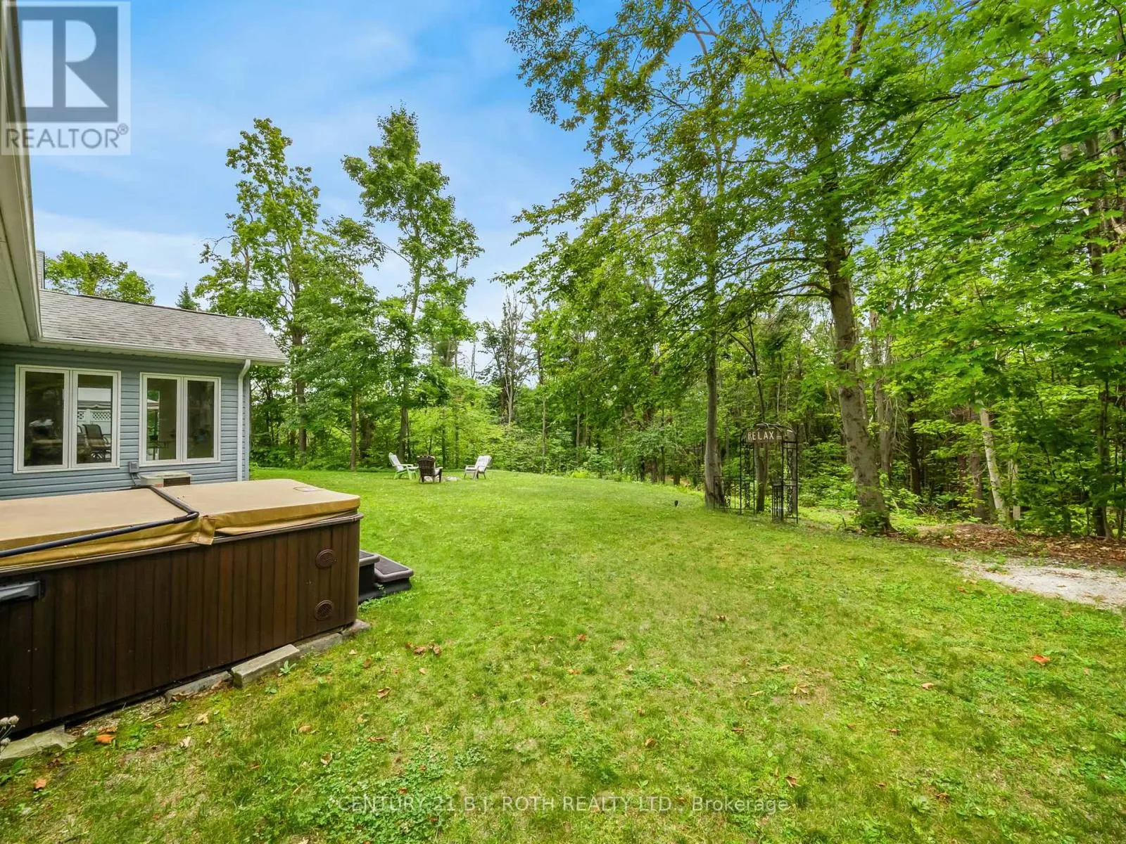 4 BEECHWOOD CRESCENT