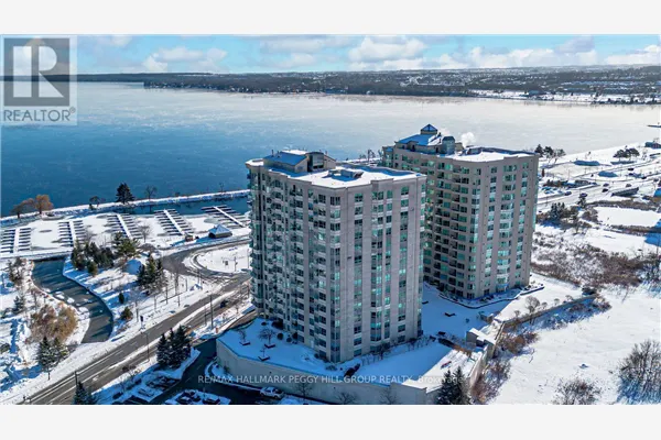 1005 - 6 TORONTO STREET