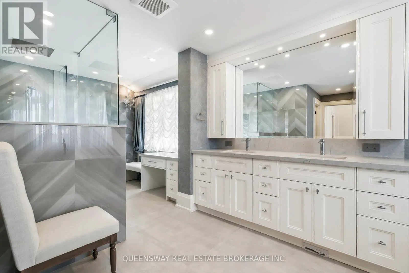 36 PIONEER TRAIL