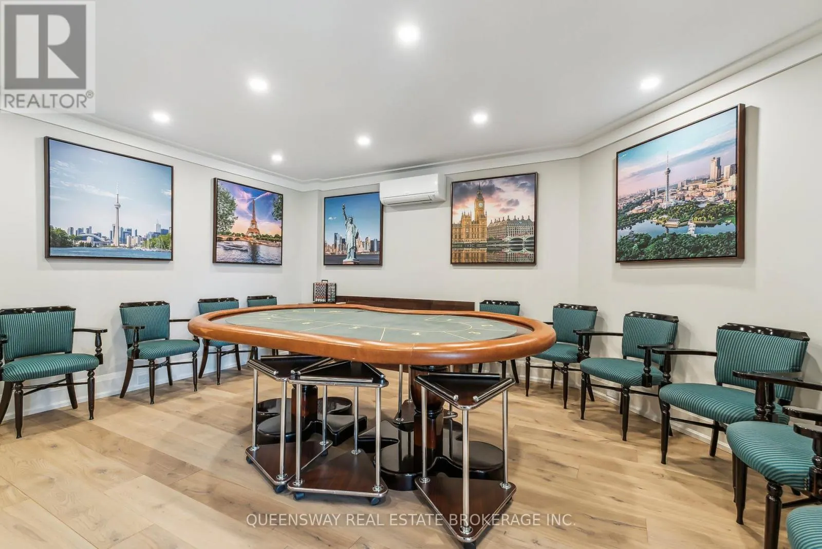 36 PIONEER TRAIL