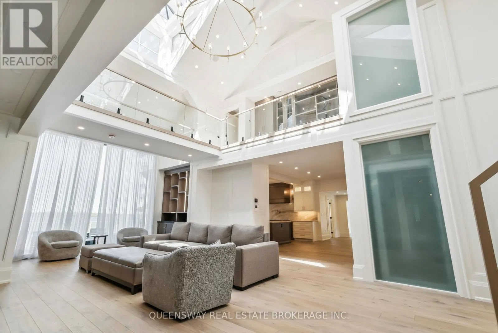 36 PIONEER TRAIL