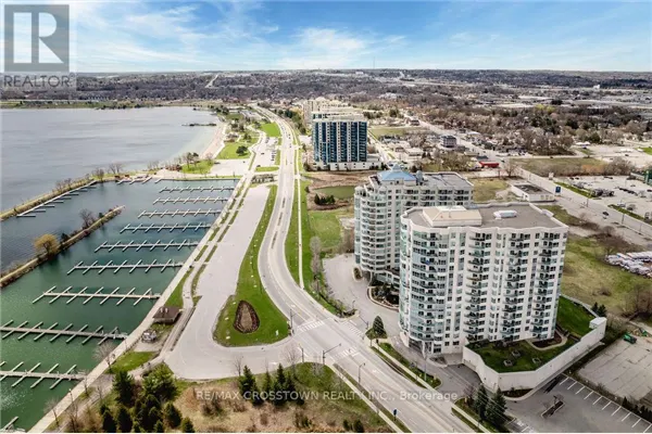 710 - 6 TORONTO STREET