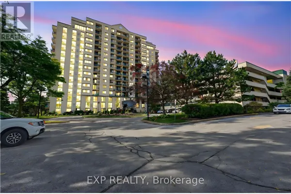 906 - 75 ELLEN STREET