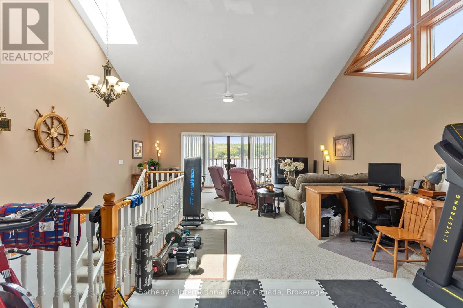 10 - 8 BECK BOULEVARD #10