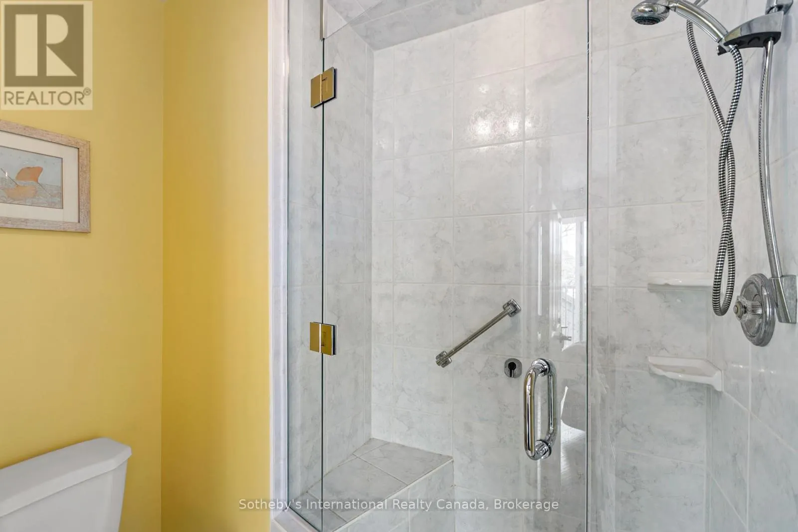 10 - 8 BECK BOULEVARD #10