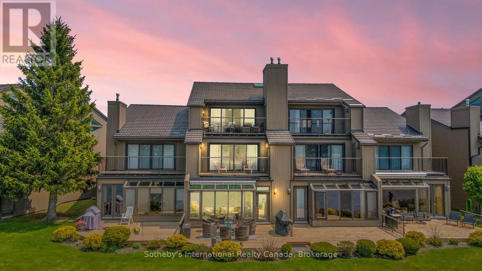 10 - 8 BECK BOULEVARD #10