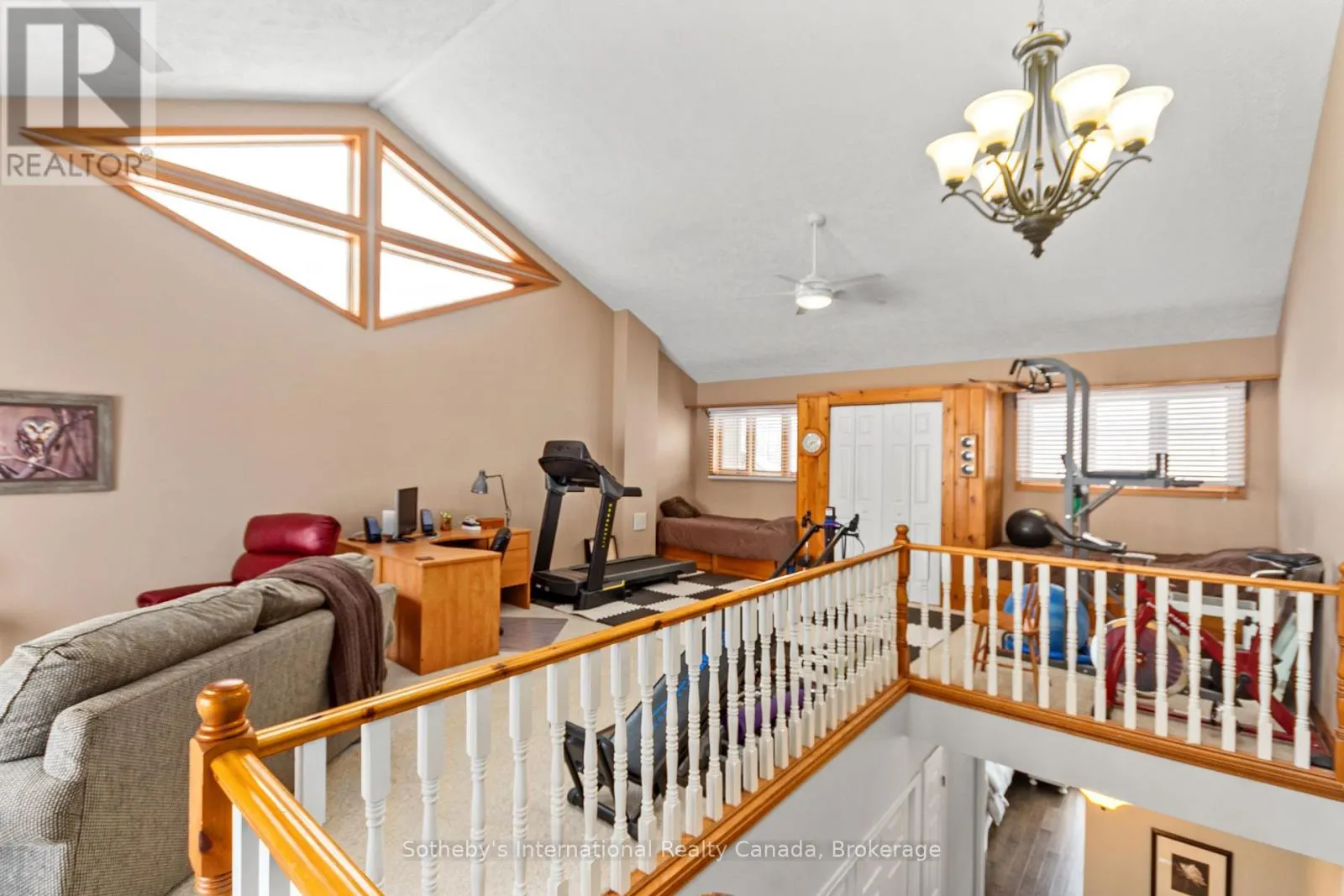 10 - 8 BECK BOULEVARD #10