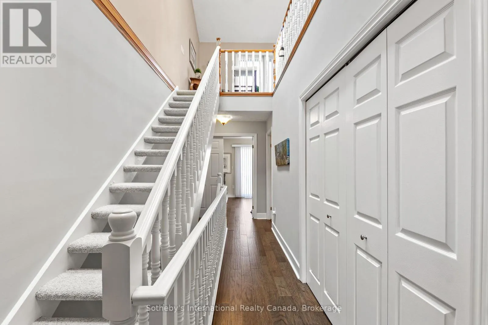 10 - 8 BECK BOULEVARD #10