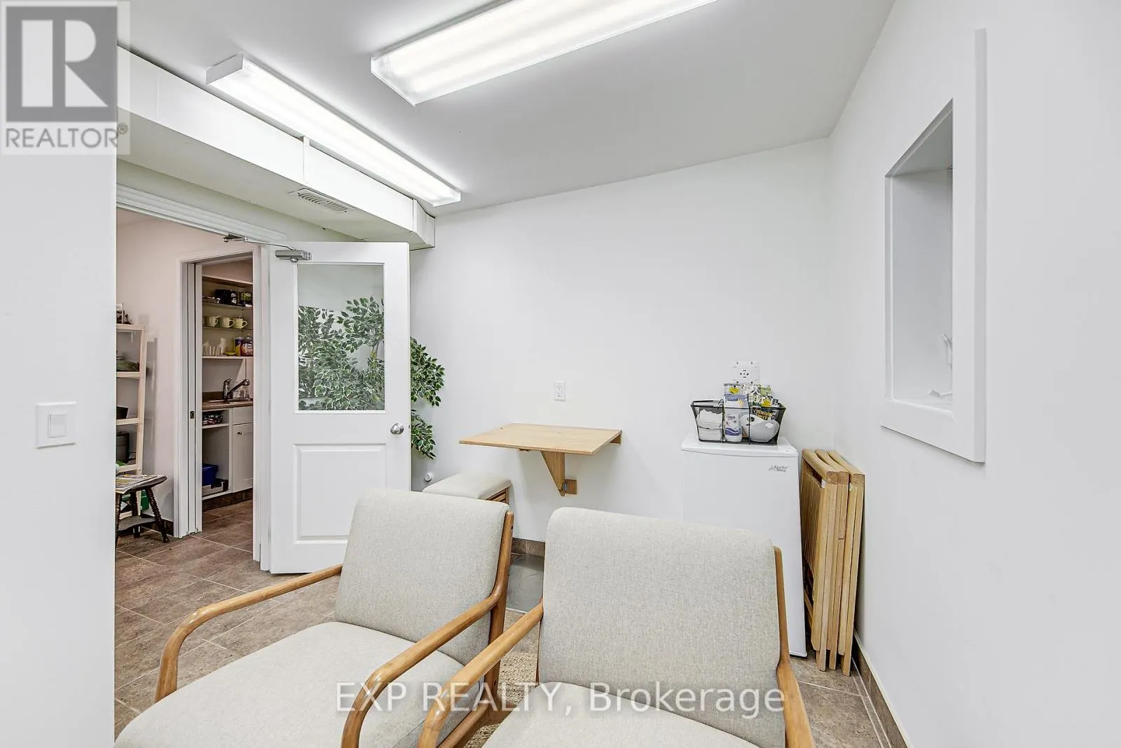 2 FRANCIS STREET E