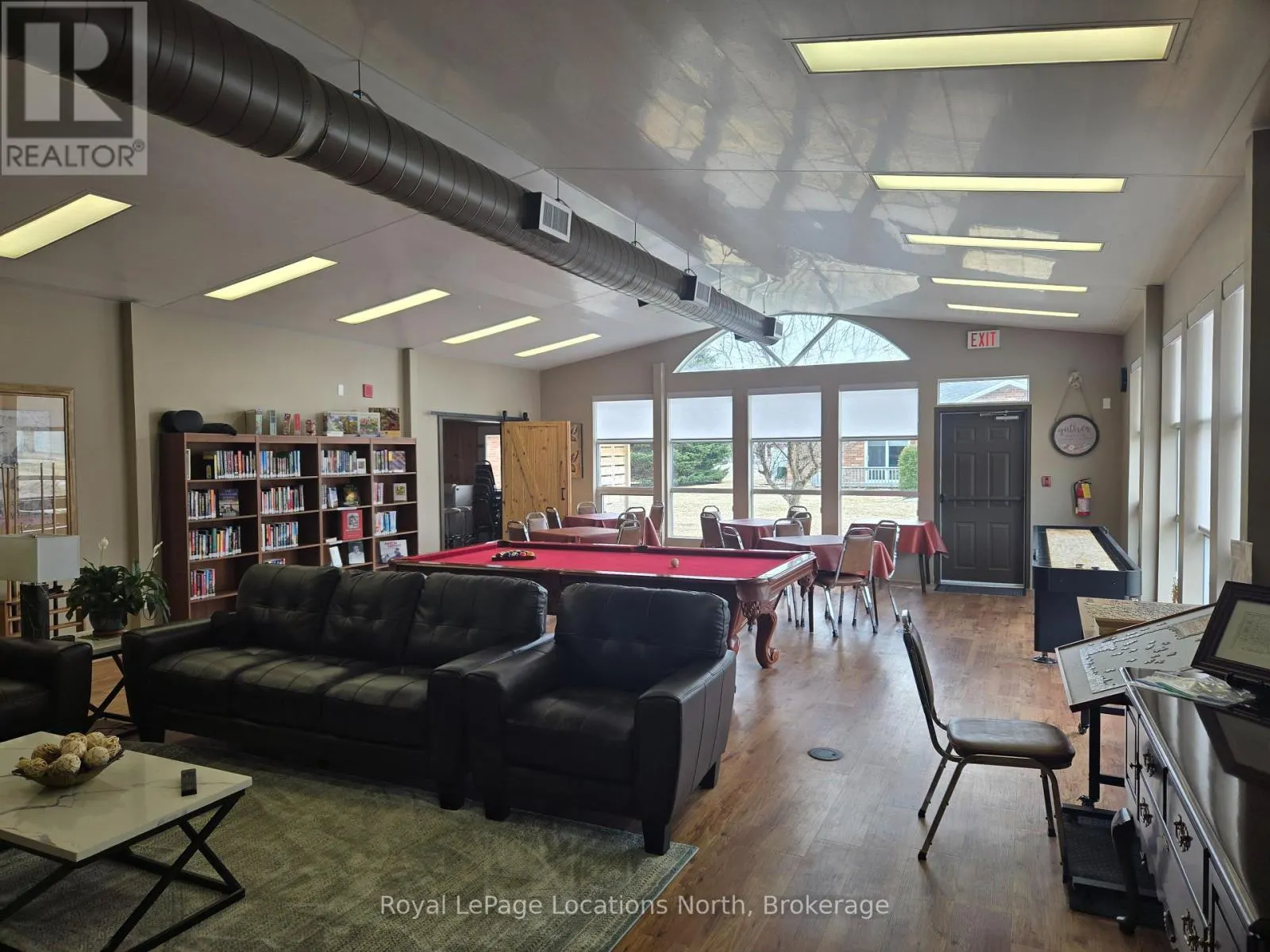 23 - 275 HURON STREET #23