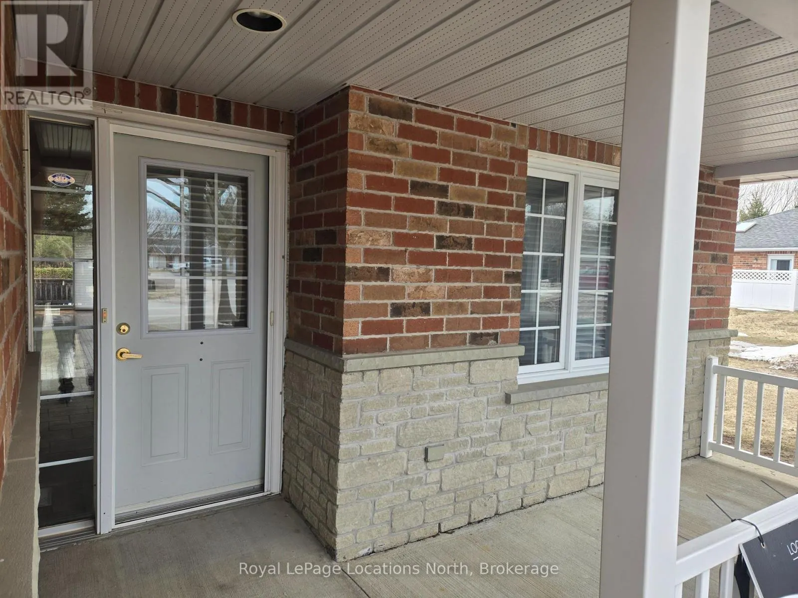 23 - 275 HURON STREET #23