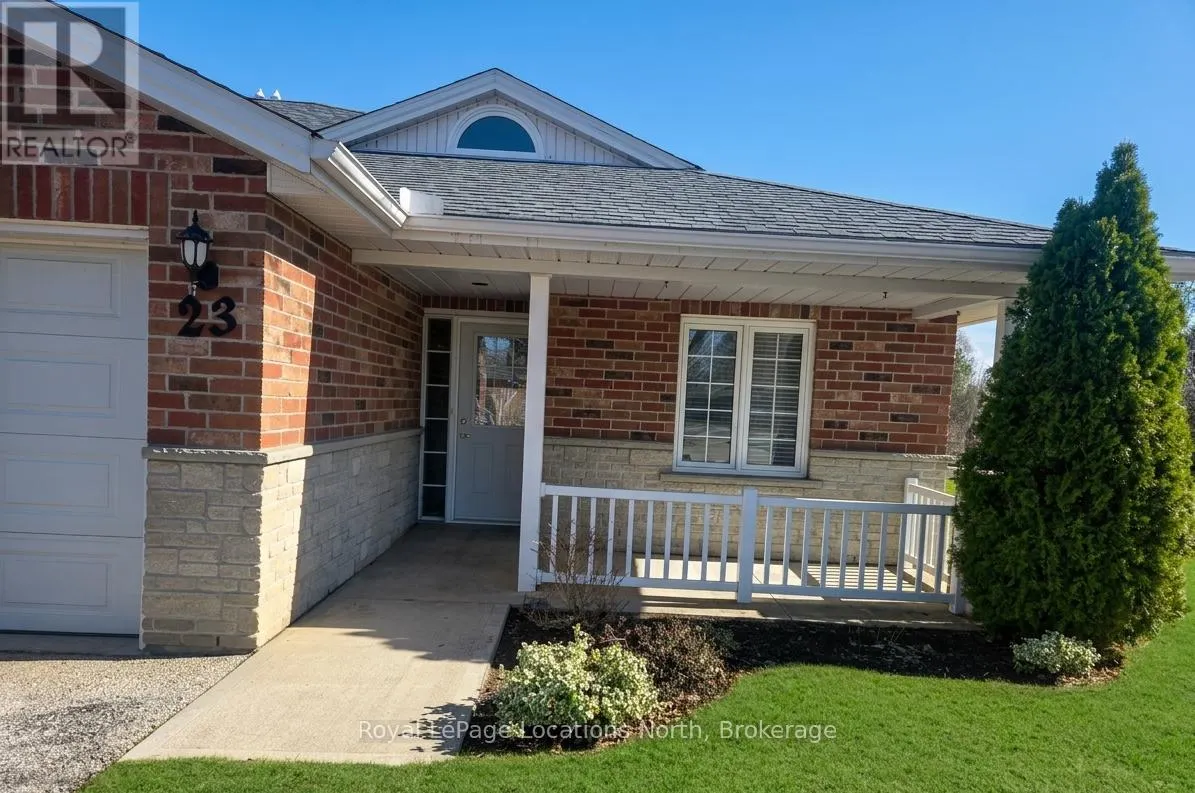 23 - 275 HURON STREET #23