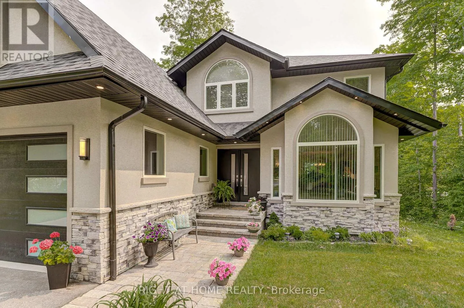 77 POLISH AVENUE